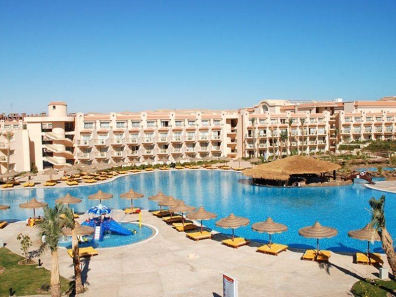 Отель pyramisa beach resort sahl hasheesh. Отель Пирамиса Египет. Pyramisa Beach Resort Sahl Hasheesh 5 Хургада. Dessole Pyramisa Sahl Hasheesh 5. Дессоле Пирамиса Хашиш Хургада.