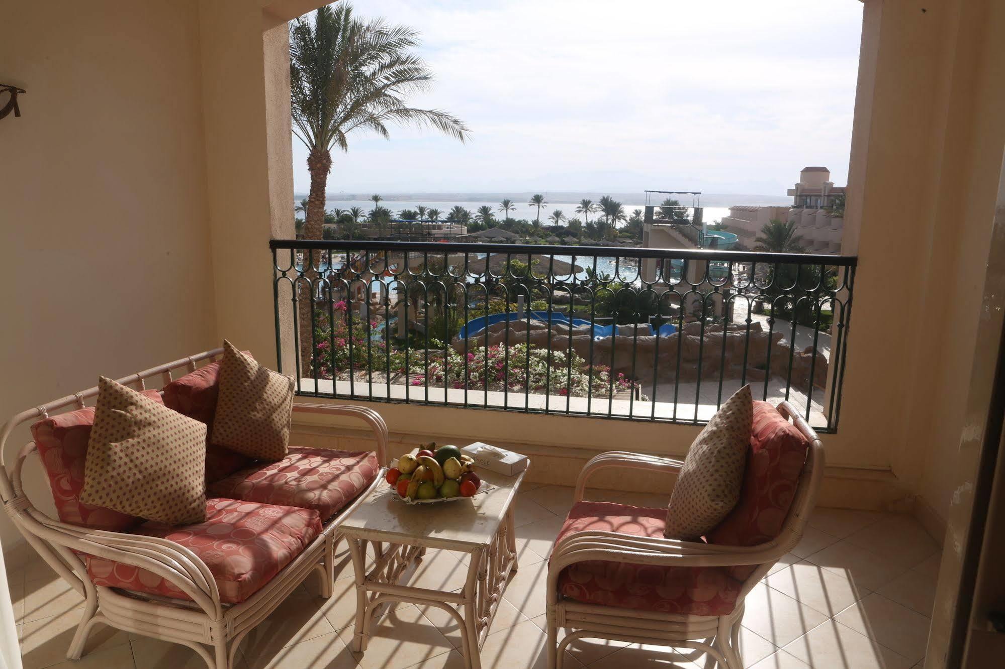 Отель pyramisa beach resort sahl hasheesh. Pyramisa Beach Resort Sahl Hasheesh. Pyramisa Hurghada Sahl Hasheesh. Pyramisa Hotel & Resort Sahl Hasheesh 5*. Отиум Пирамиса Бич Резорт 5 Хургада.