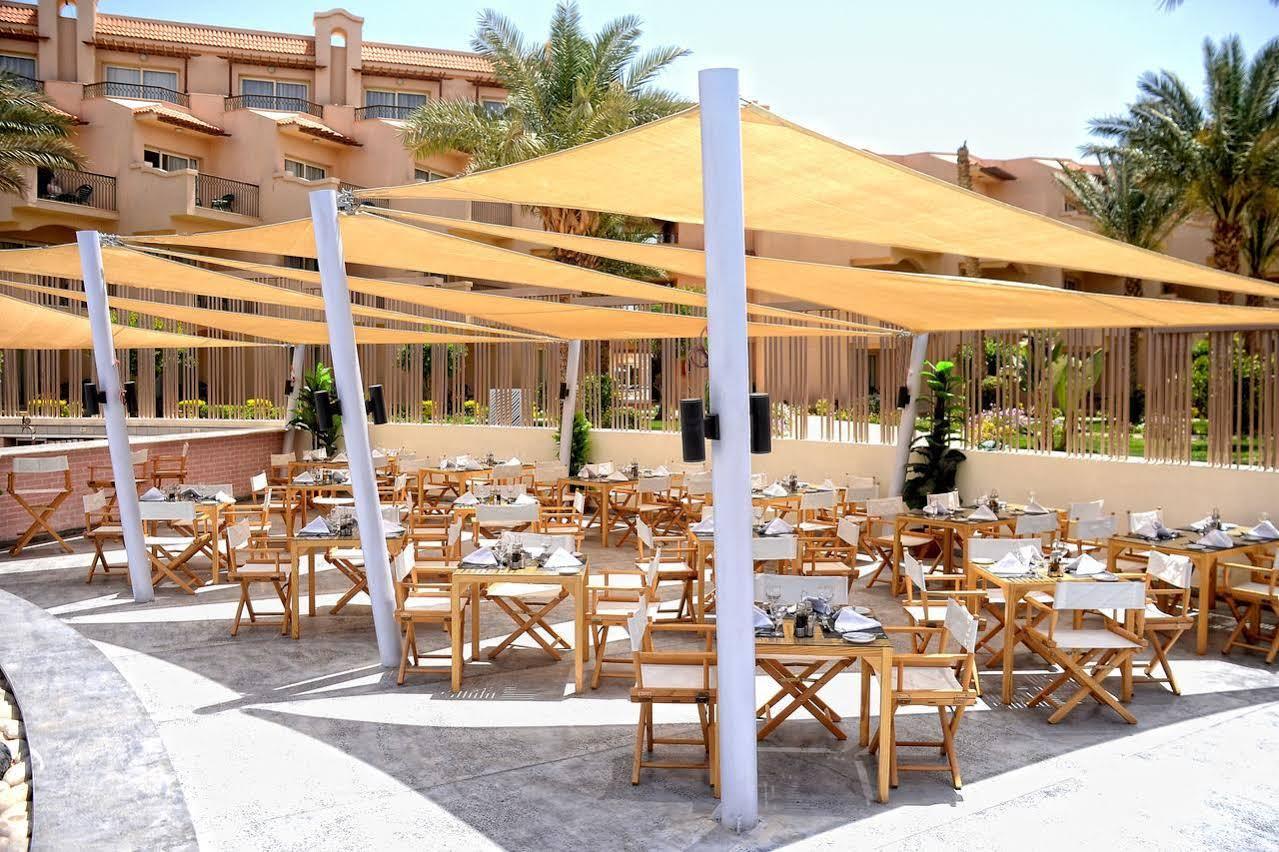 Отель pyramisa beach resort sahl hasheesh. Отель Пирамиса Египет. Пирамиса Сахл Хашиш. Египет отель Пирамиса Сахл Хашиш Хургада. Otium Pyramisa Beach Resort 5.